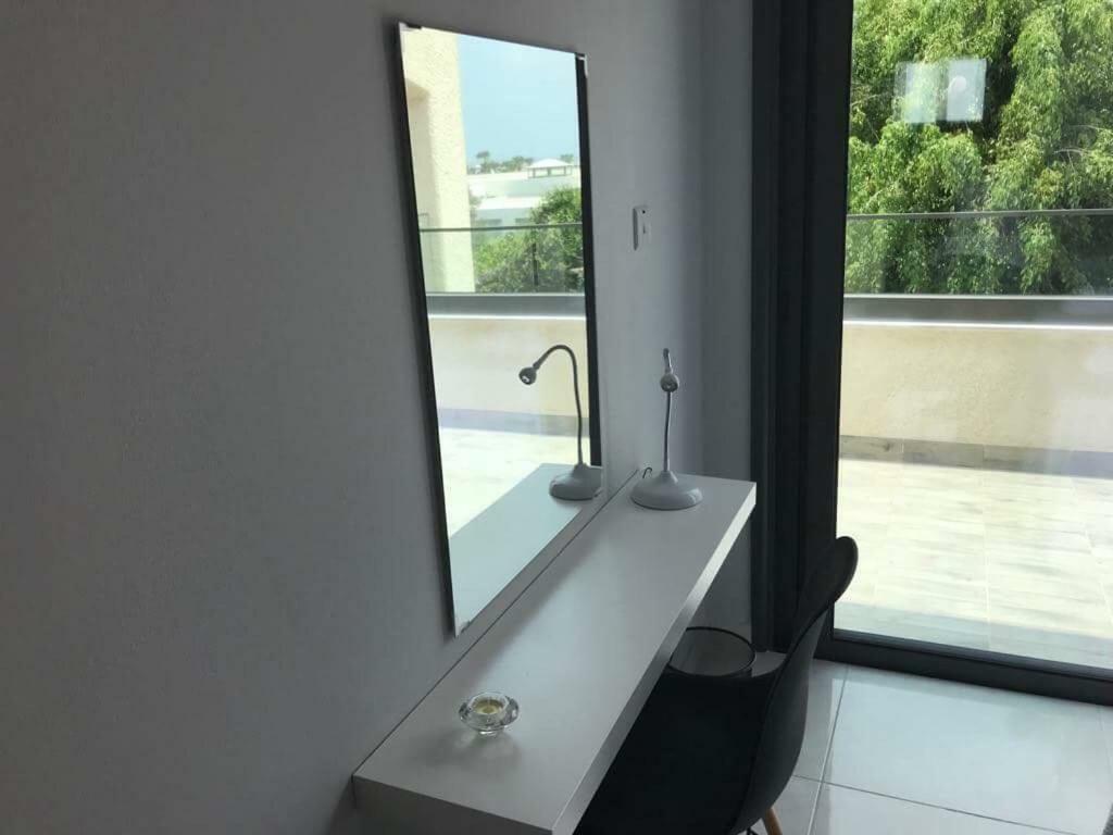 Mare Monte Seaview Boutique Apartment Paphos Exterior foto