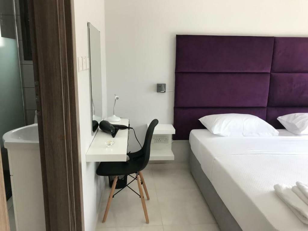 Mare Monte Seaview Boutique Apartment Paphos Exterior foto